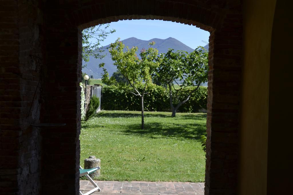 B&B Glicine E Luna Cascina Exterior photo