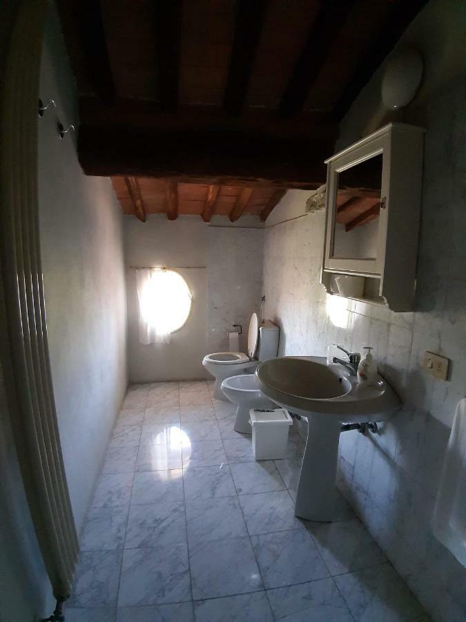 B&B Glicine E Luna Cascina Exterior photo