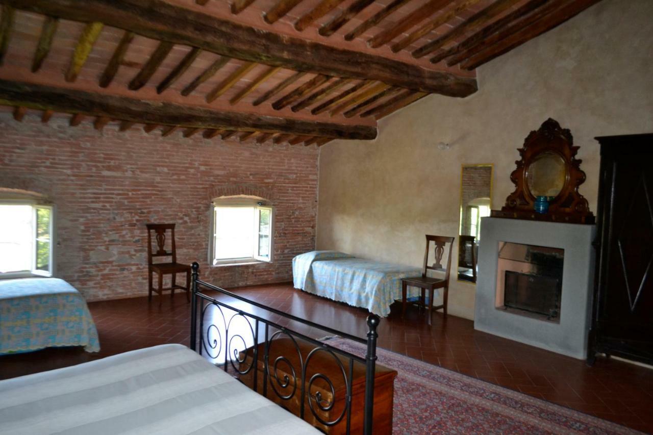 B&B Glicine E Luna Cascina Exterior photo